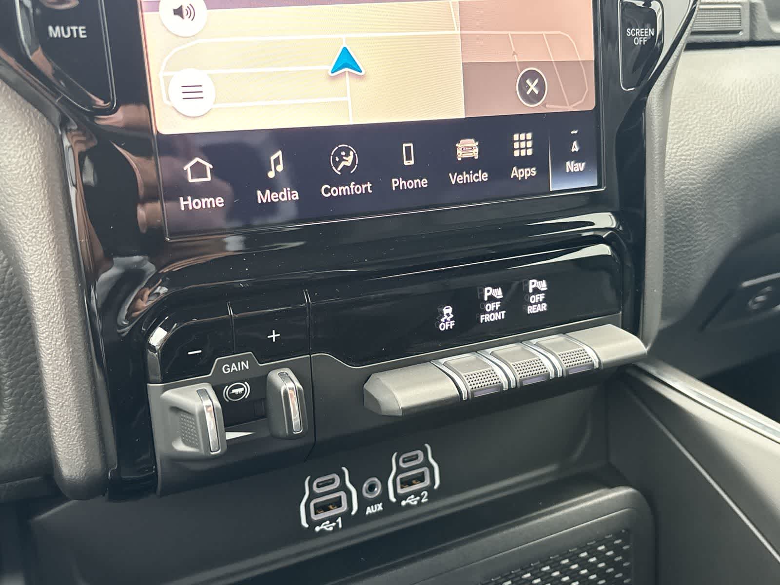 Thumbnail: 2026 RAM 1500 - 27