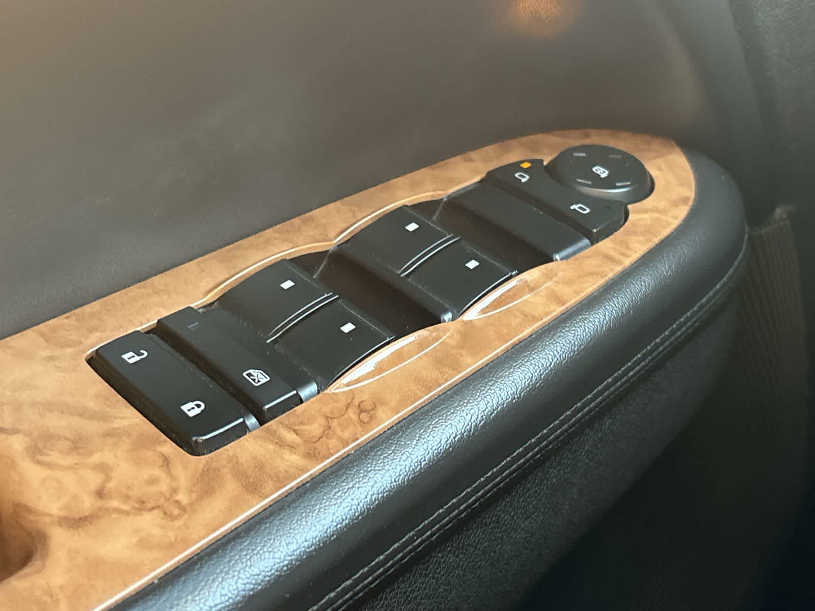 Thumbnail: 2012 Buick Enclave - 24