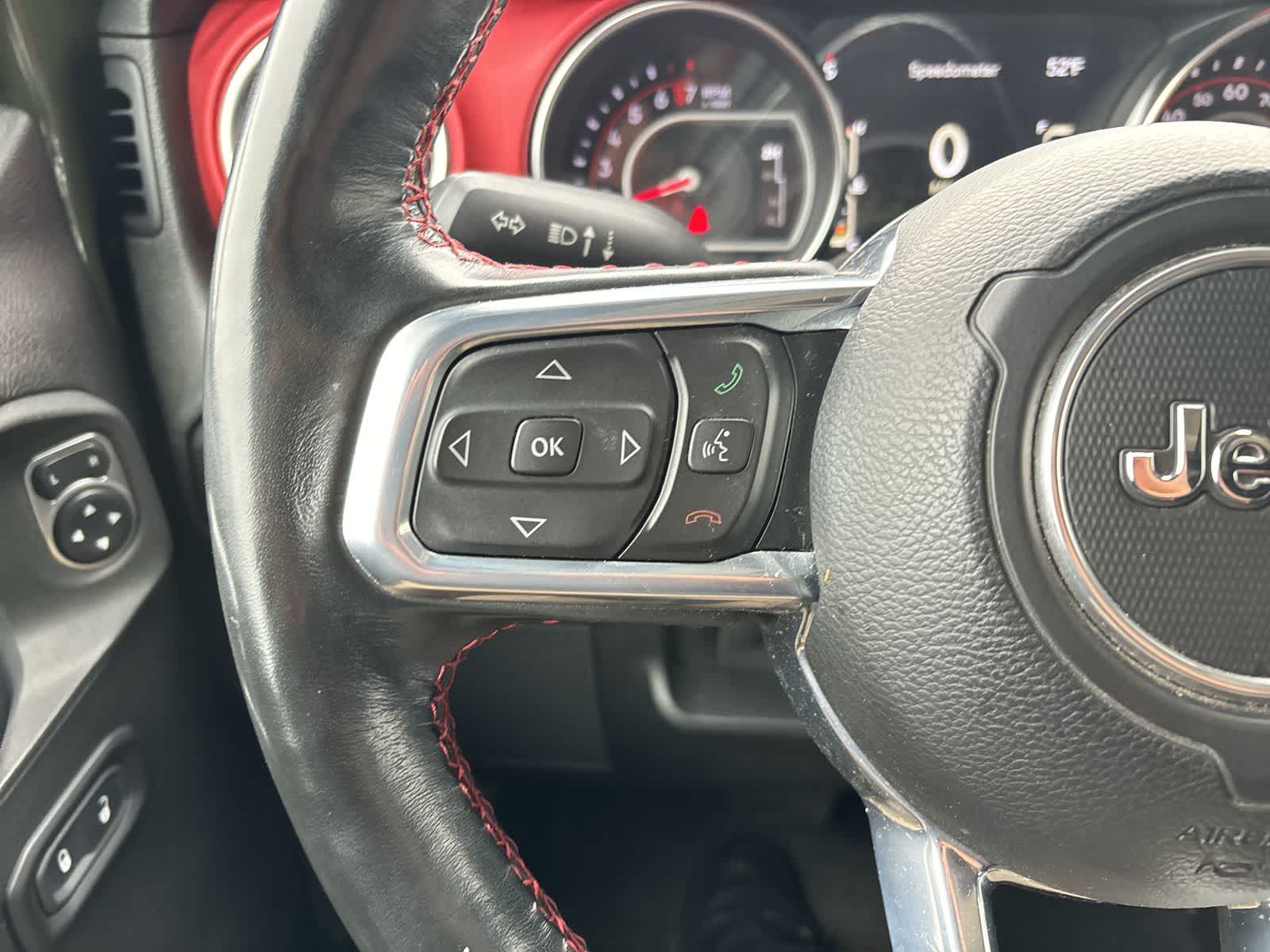 Thumbnail: 2021 Jeep Gladiator - 10