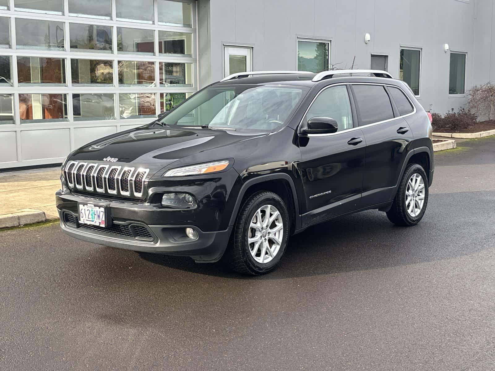 Thumbnail: 2017 Jeep Cherokee - 1