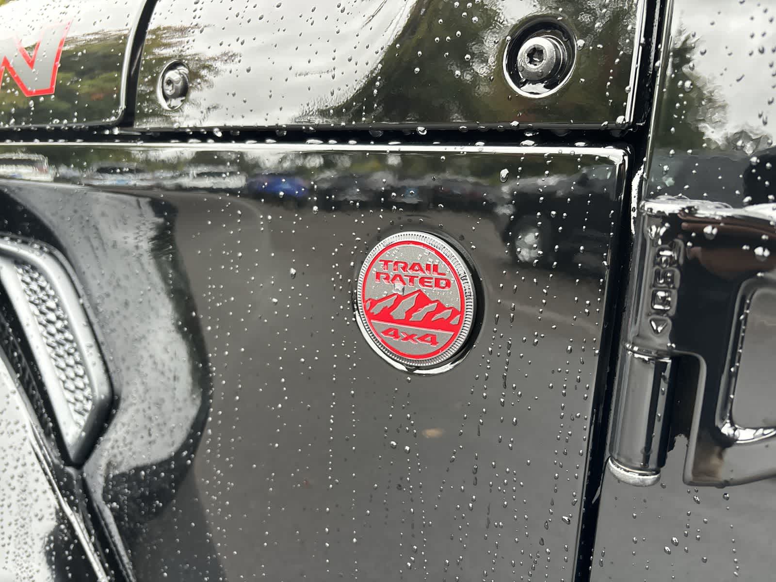 Thumbnail: 2025 Jeep Gladiator - 4