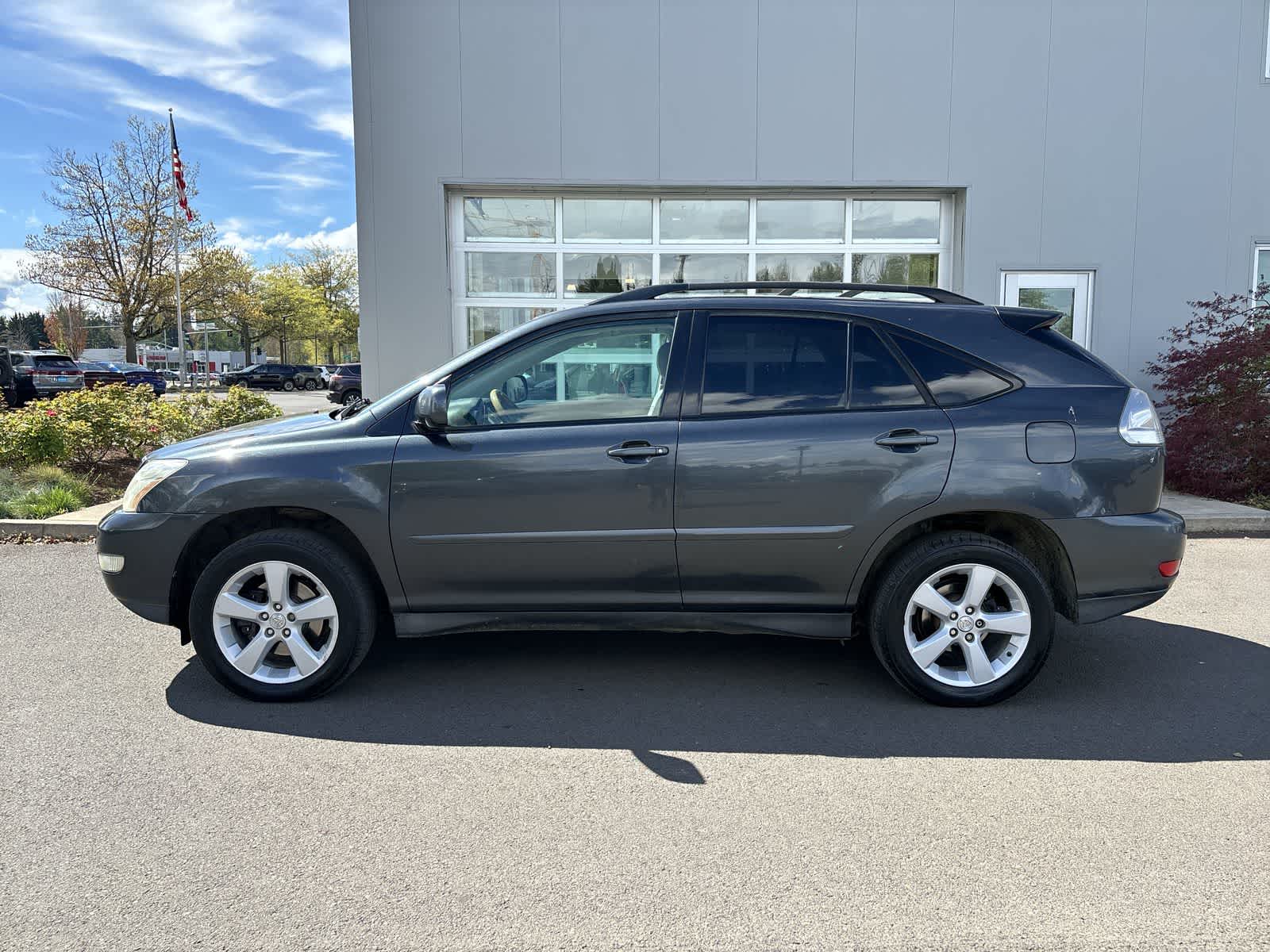 Used 2006 Lexus RX 330 with VIN 2T2HA31U56C092400 for sale in Eugene, OR