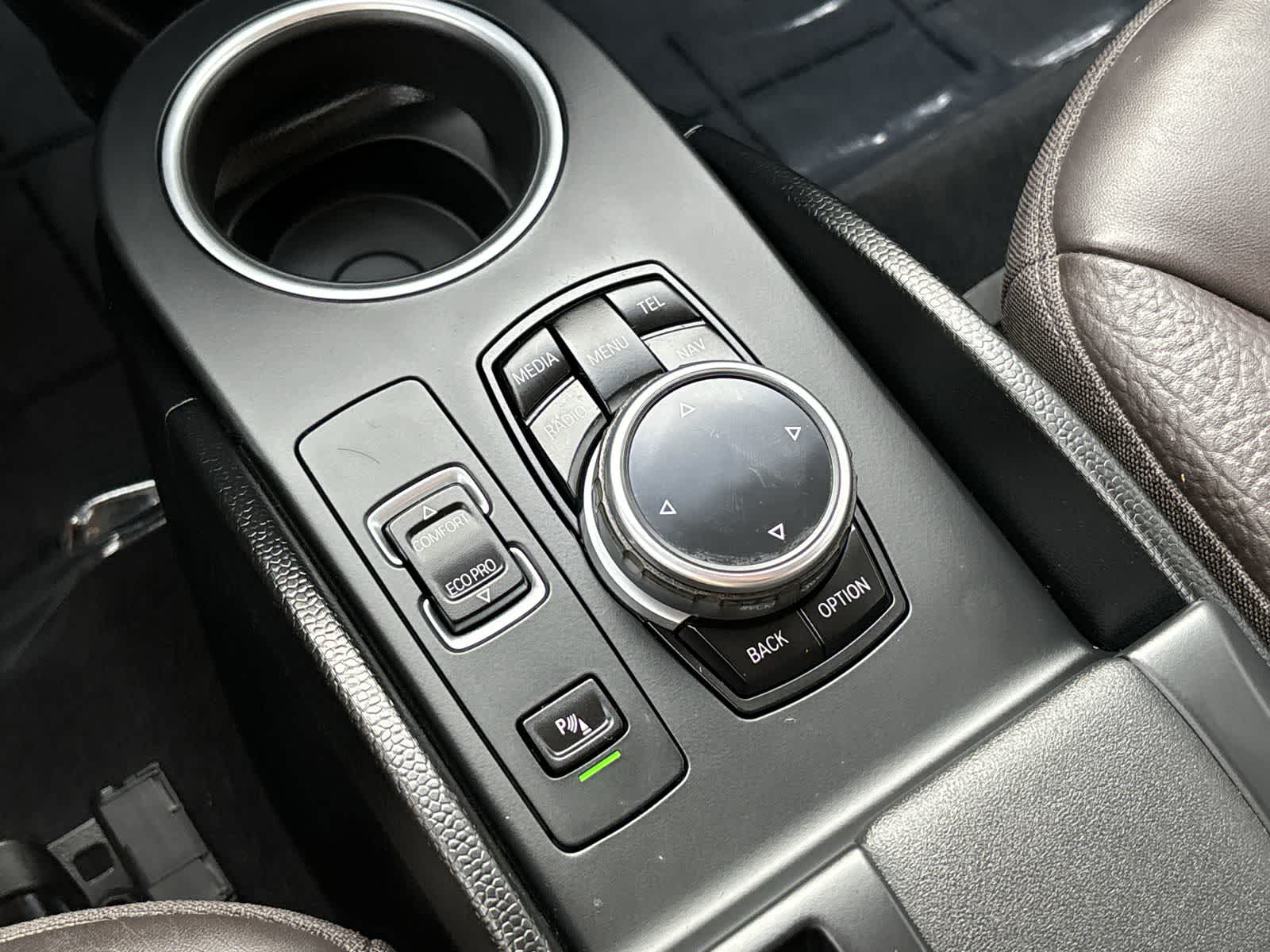 Thumbnail: 2014 BMW i3 - 22