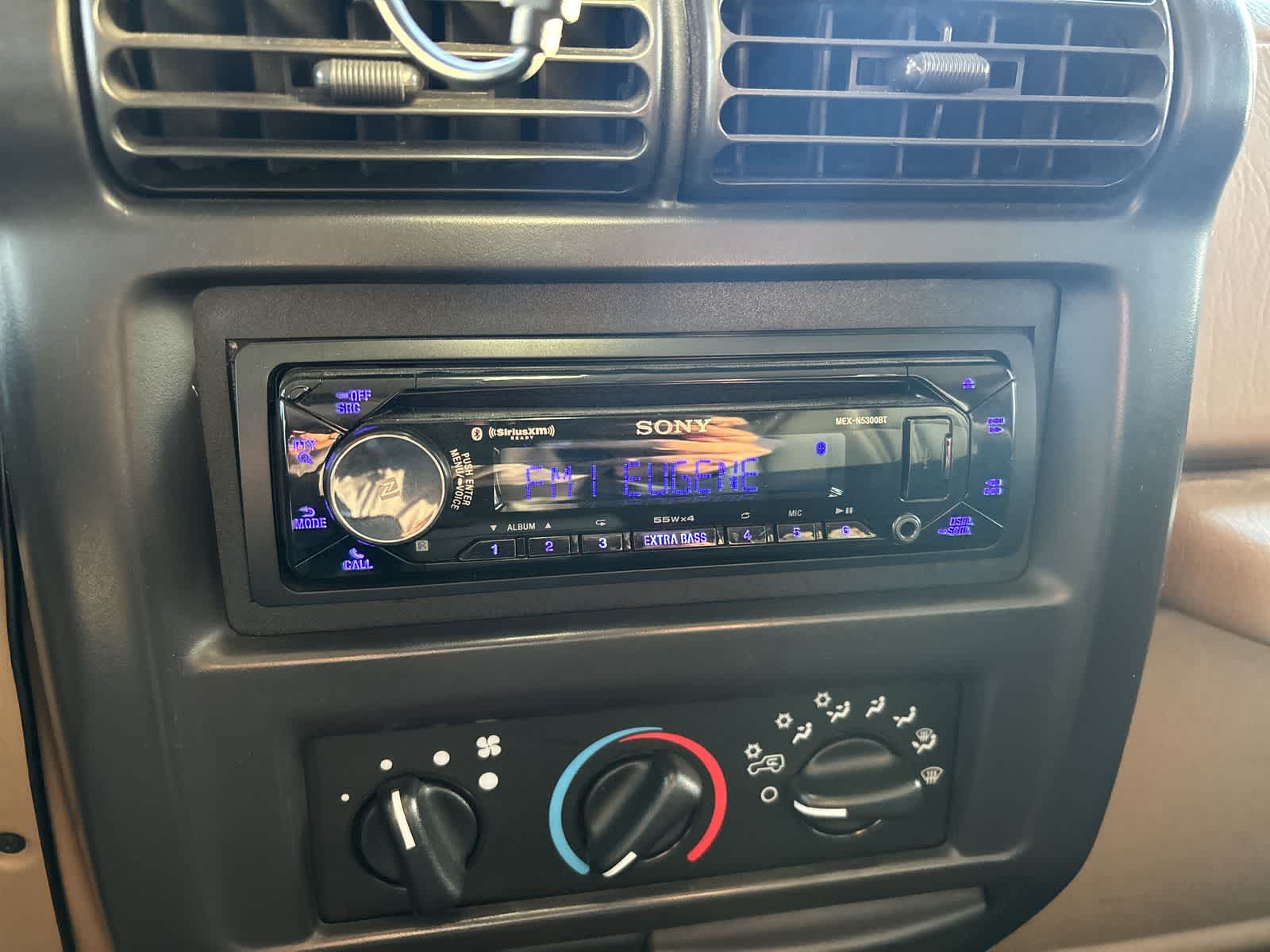 Thumbnail: 2001 Jeep Wrangler - 14