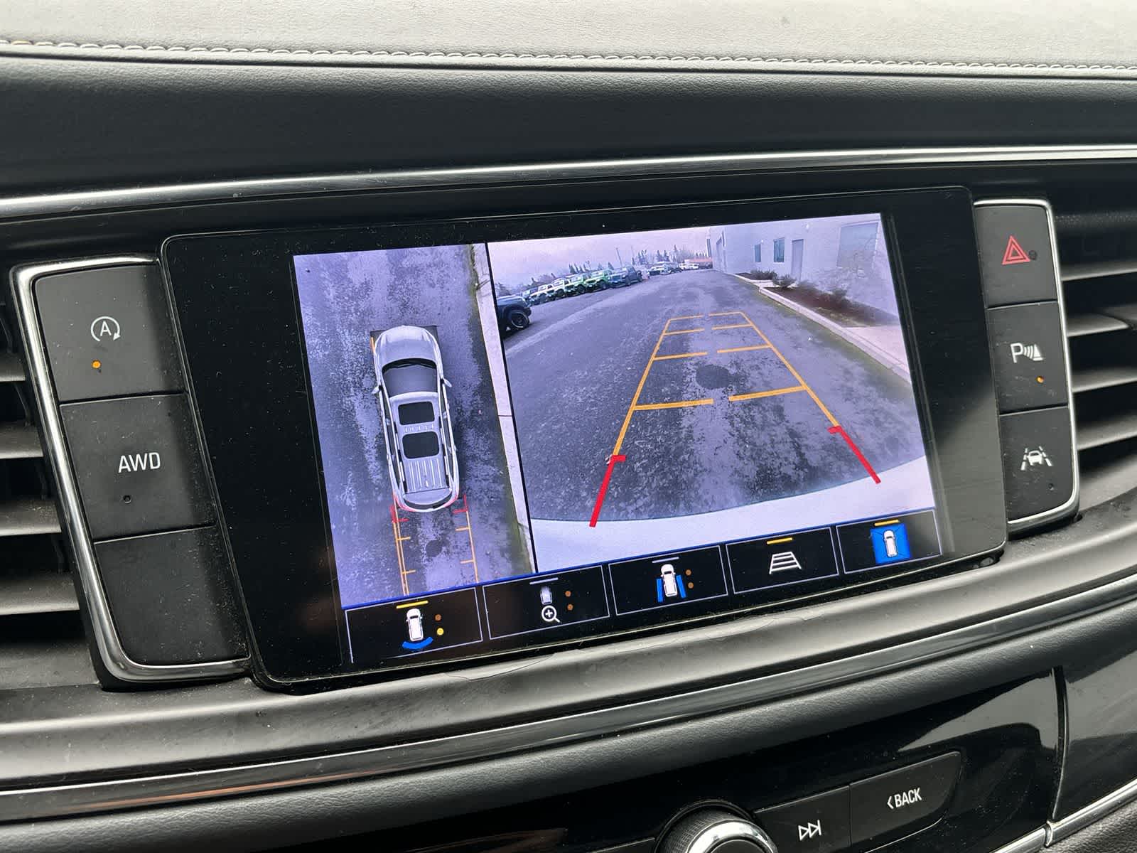 Thumbnail: 2022 Buick Enclave - 18