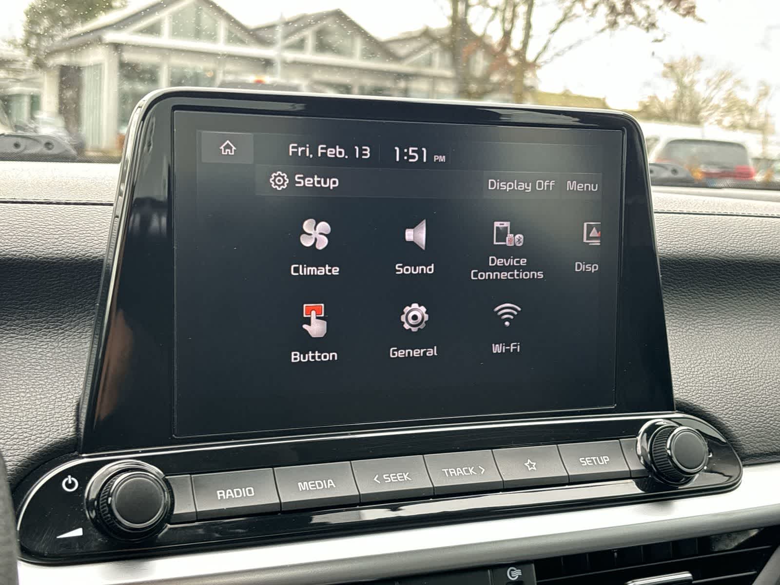 Thumbnail: 2023 Kia Forte - 19