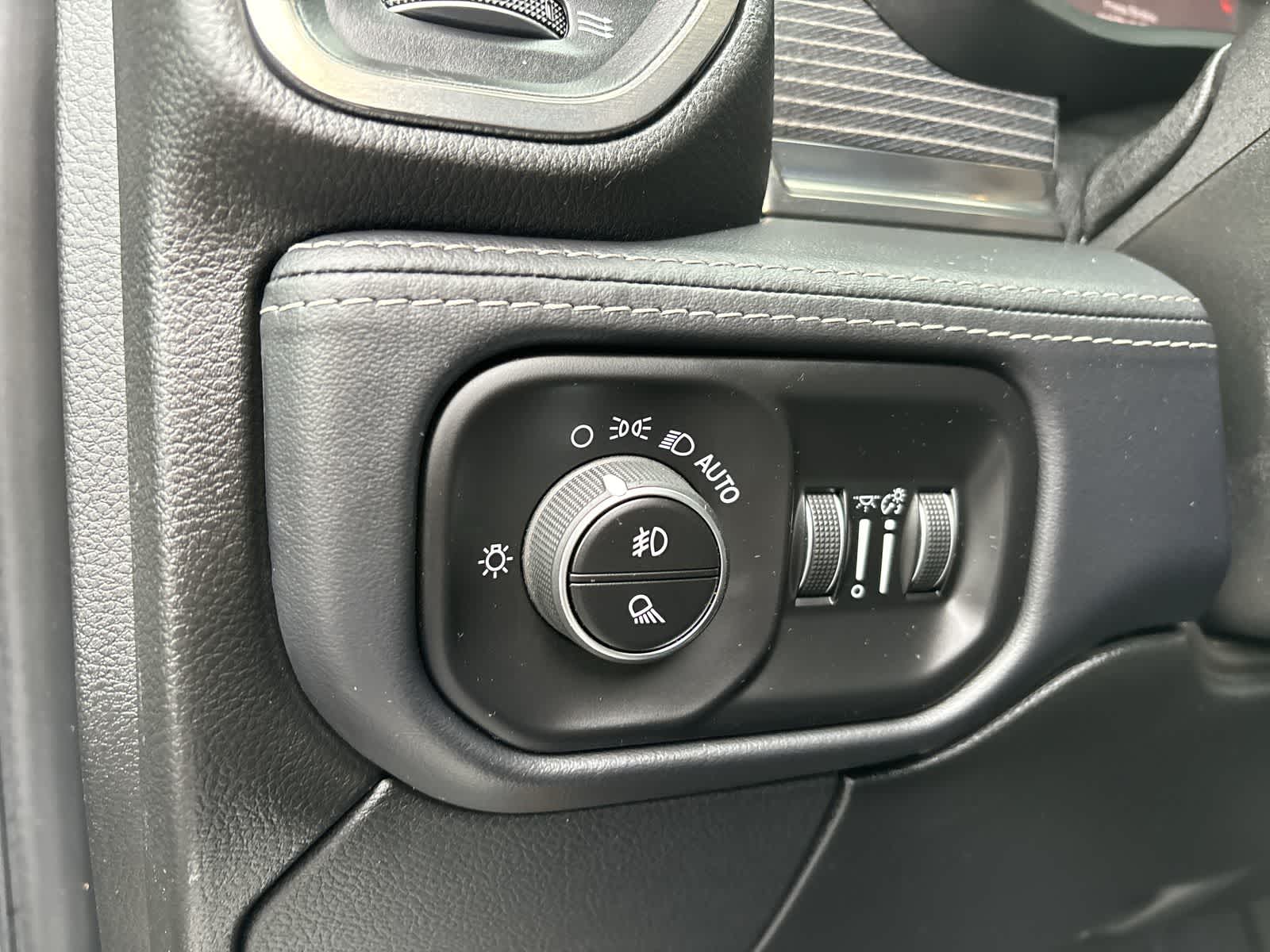 Thumbnail: 2019 RAM 3500 - 13