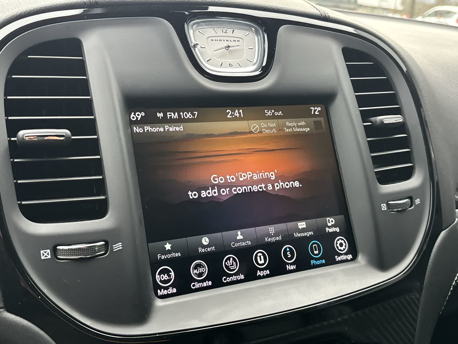 Thumbnail: 2023 Chrysler 300 - 20