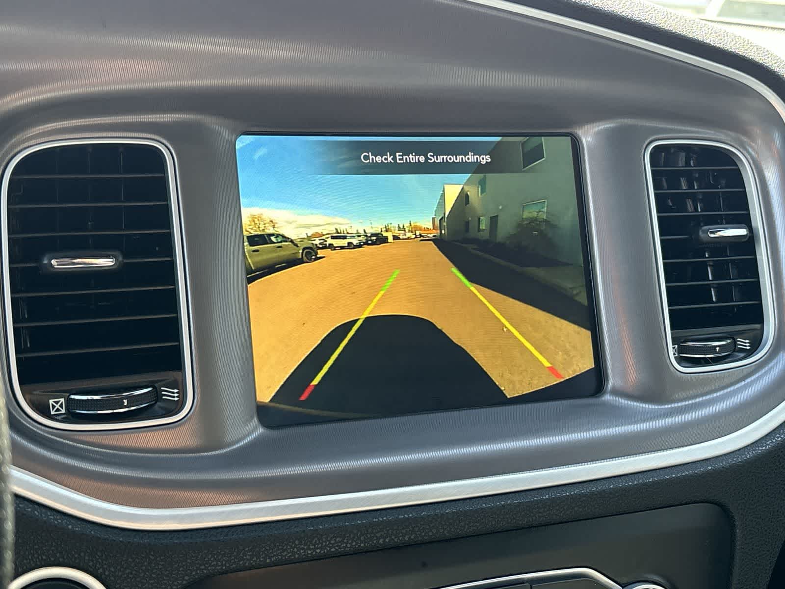 Thumbnail: 2022 Dodge Charger - 25