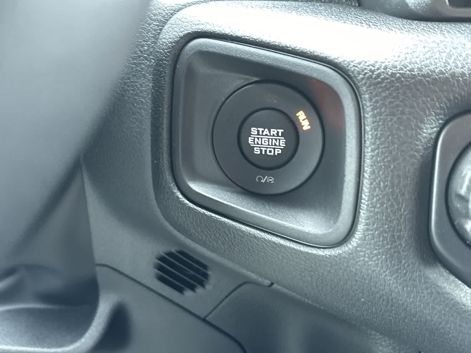 Thumbnail: 2024 Jeep Wrangler - 26