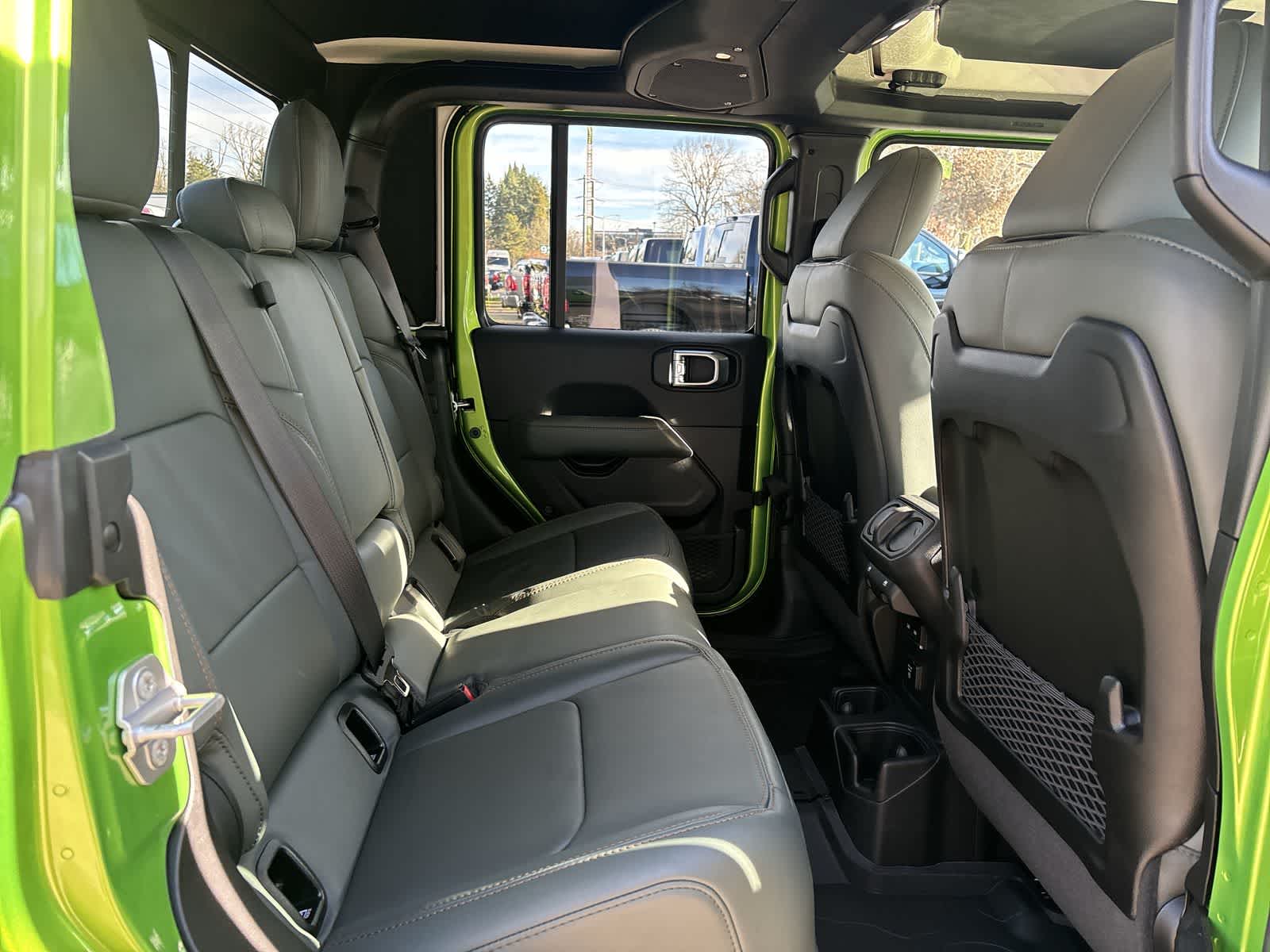 Thumbnail: 2026 Jeep Gladiator - 7