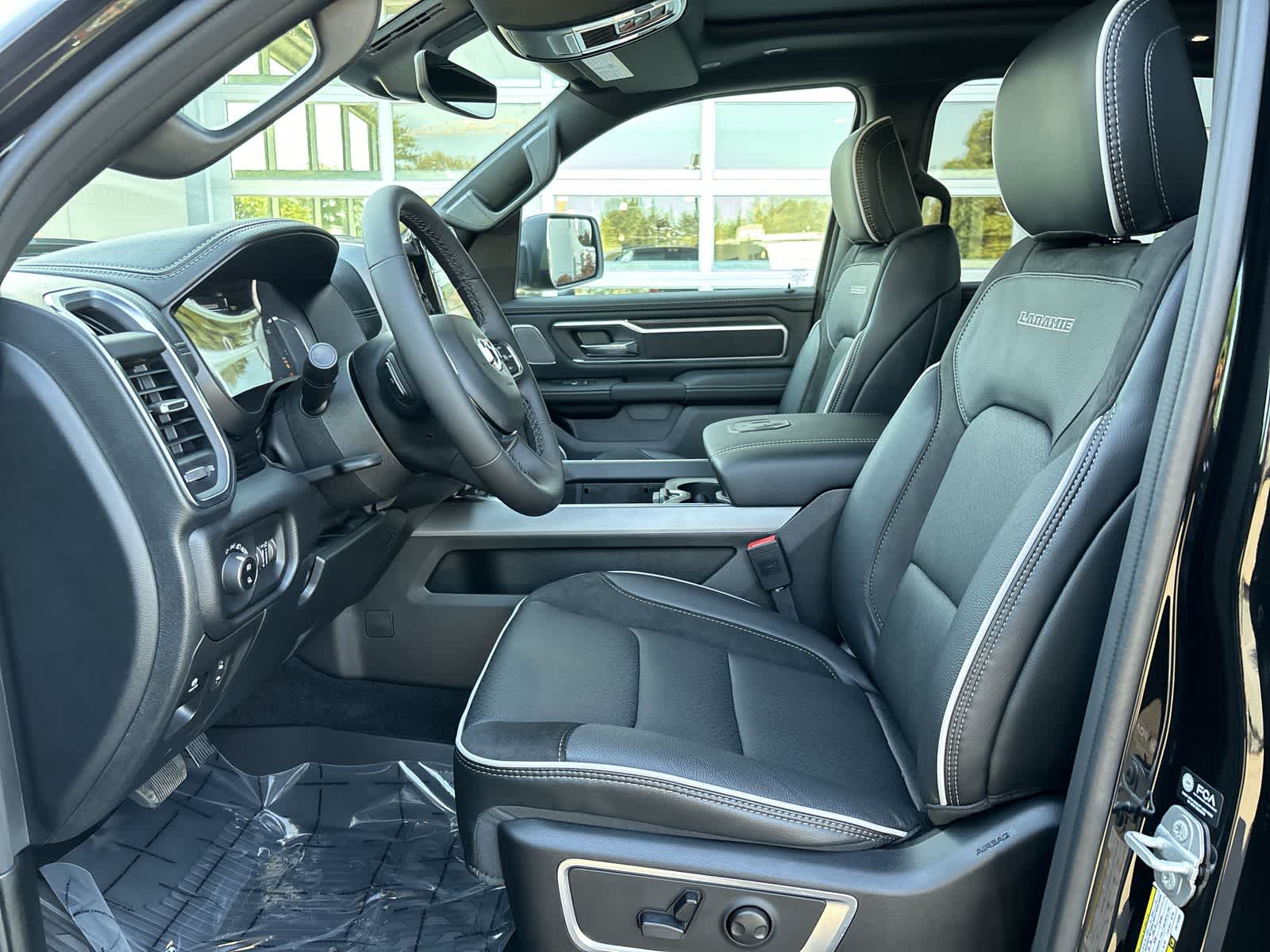 Thumbnail: 2026 RAM 1500 - 8