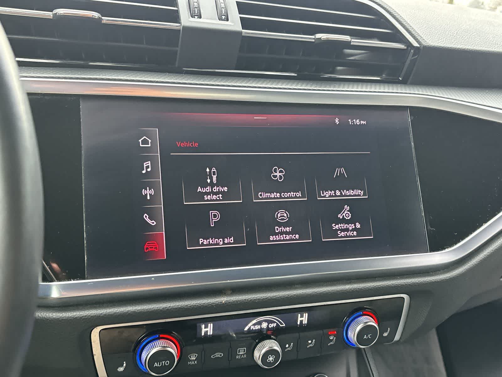 Thumbnail: 2020 Audi Q3 - 14