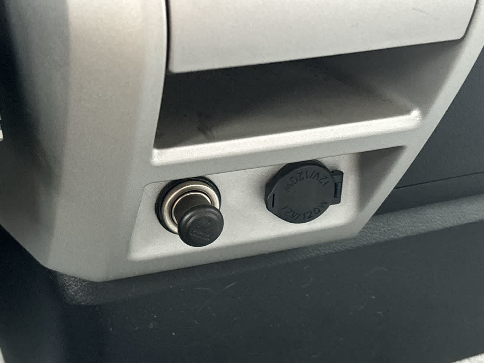 Thumbnail: 2008 Toyota Tundra - 22