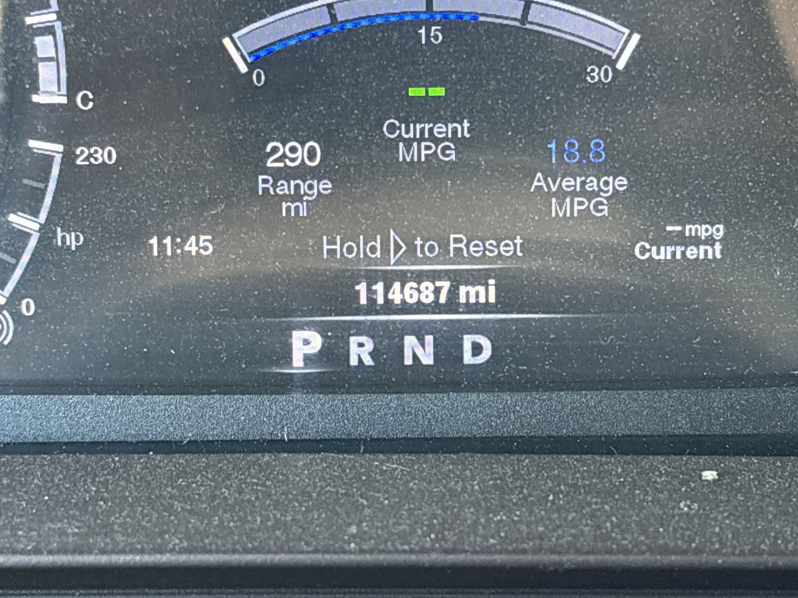 2014 RAM 3500 Laramie 9