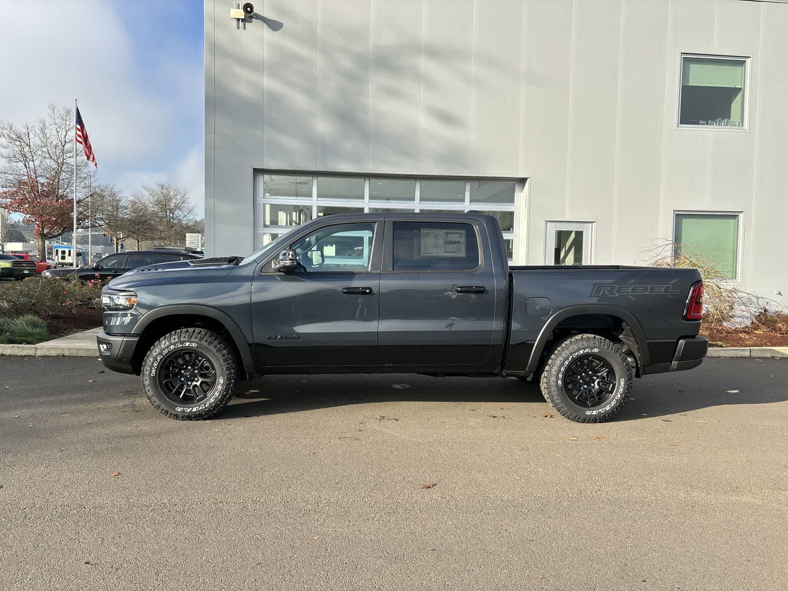 Thumbnail: 2026 RAM 1500 - 2