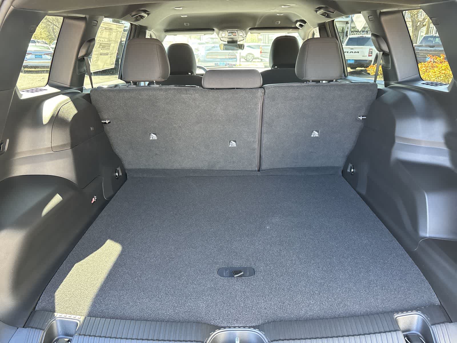 Thumbnail: 2026 Jeep Cherokee - 7