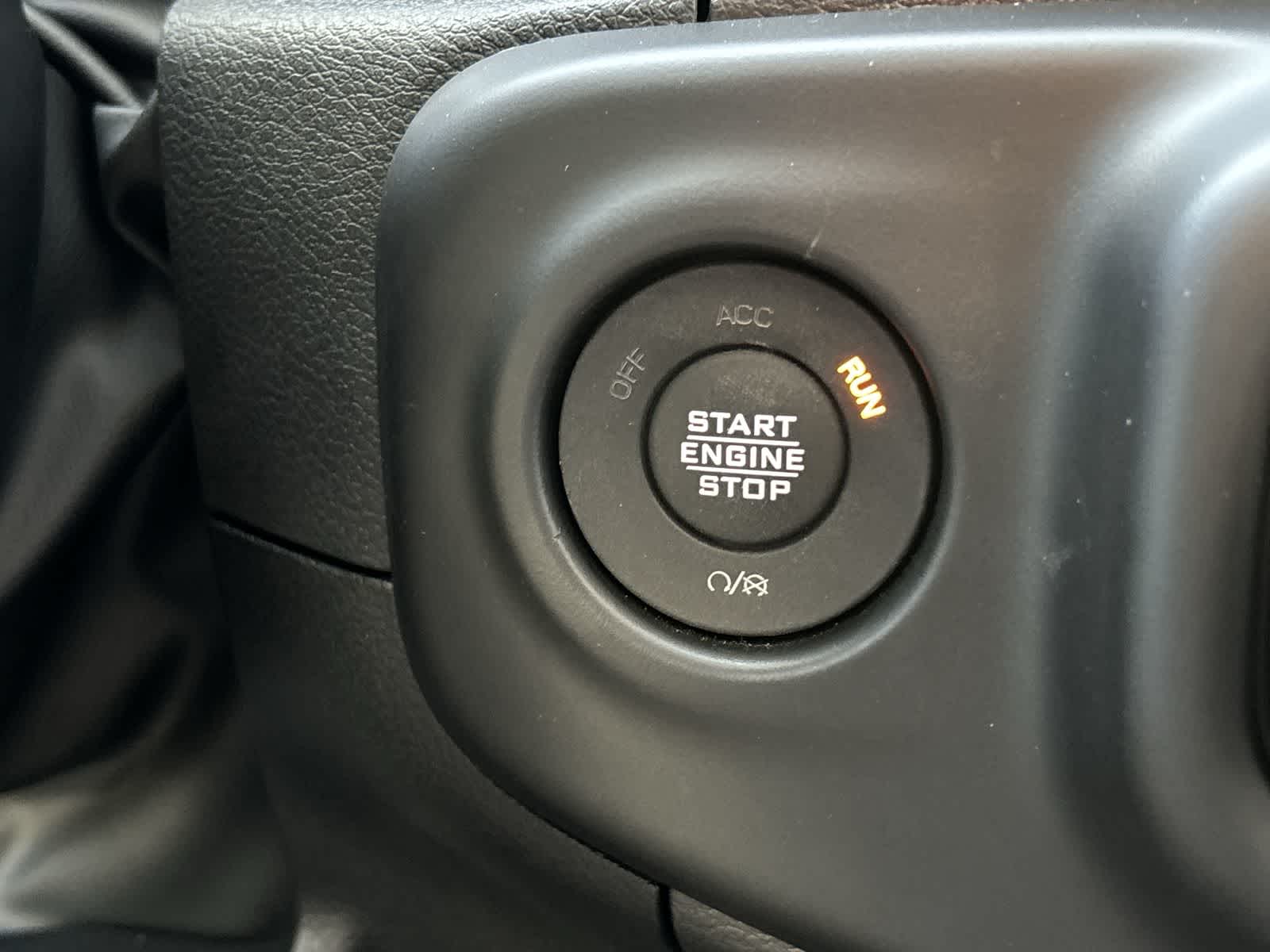 Thumbnail: 2023 Jeep Wrangler - 30