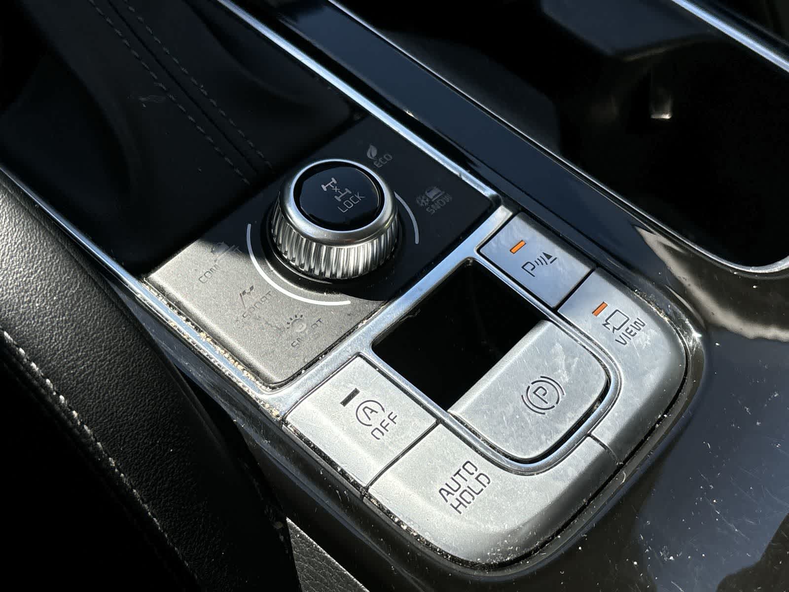 Thumbnail: 2020 Kia Telluride - 27