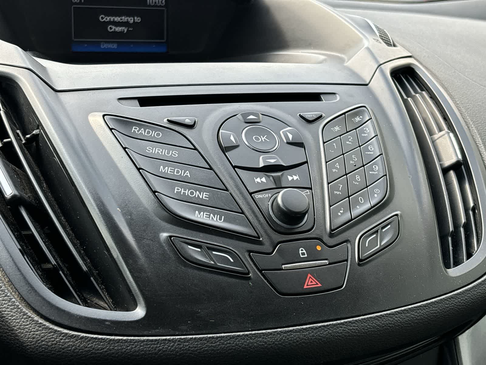 Thumbnail: 2016 Ford Escape - 20