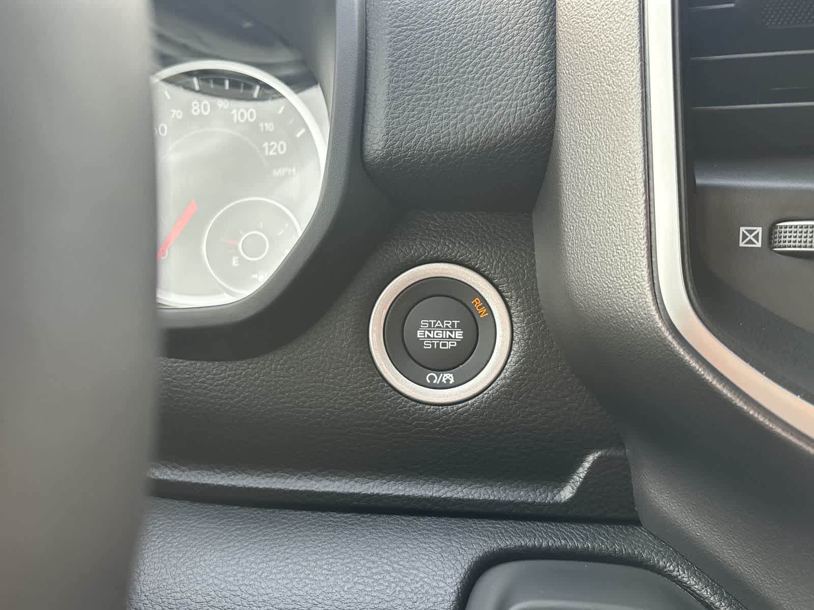 Thumbnail: 2026 RAM 1500 - 18