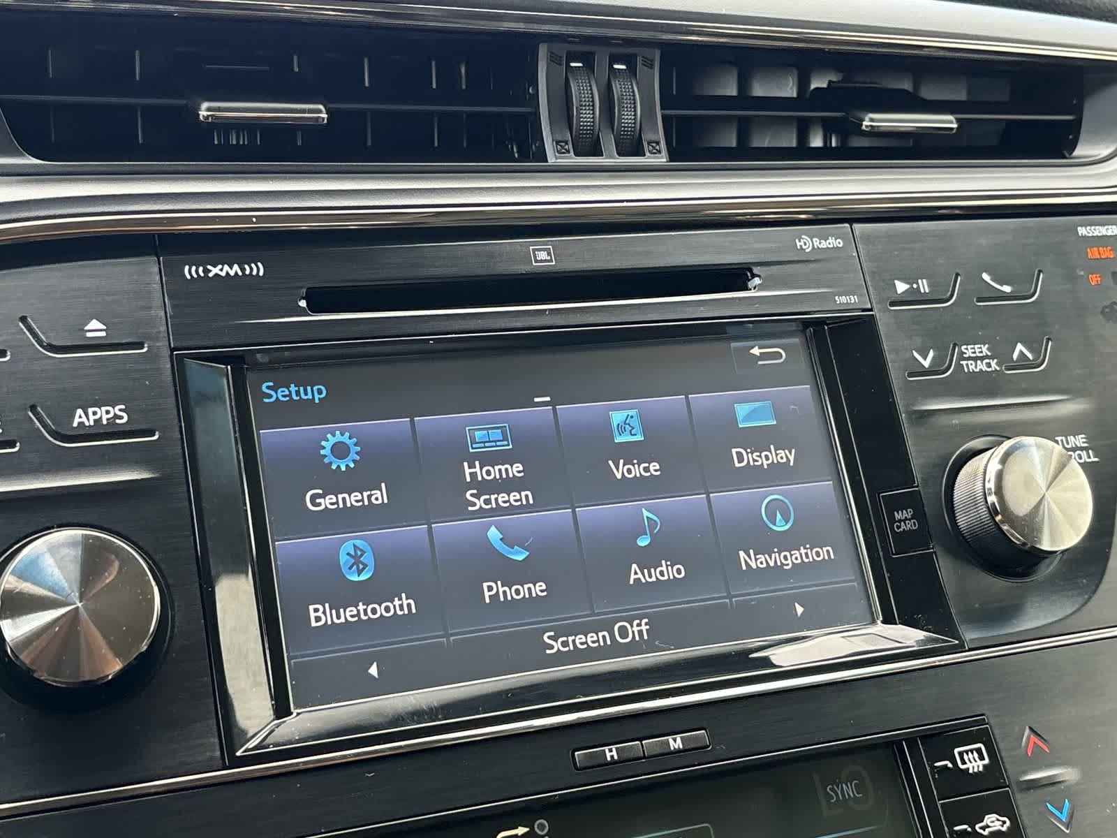 Thumbnail: 2018 Toyota Avalon - 22