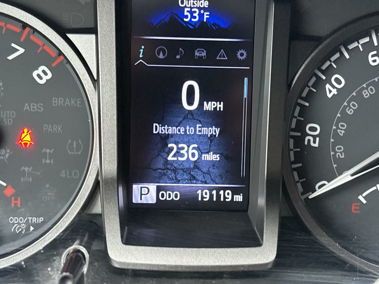 Thumbnail: 2023 Toyota Tacoma - 15