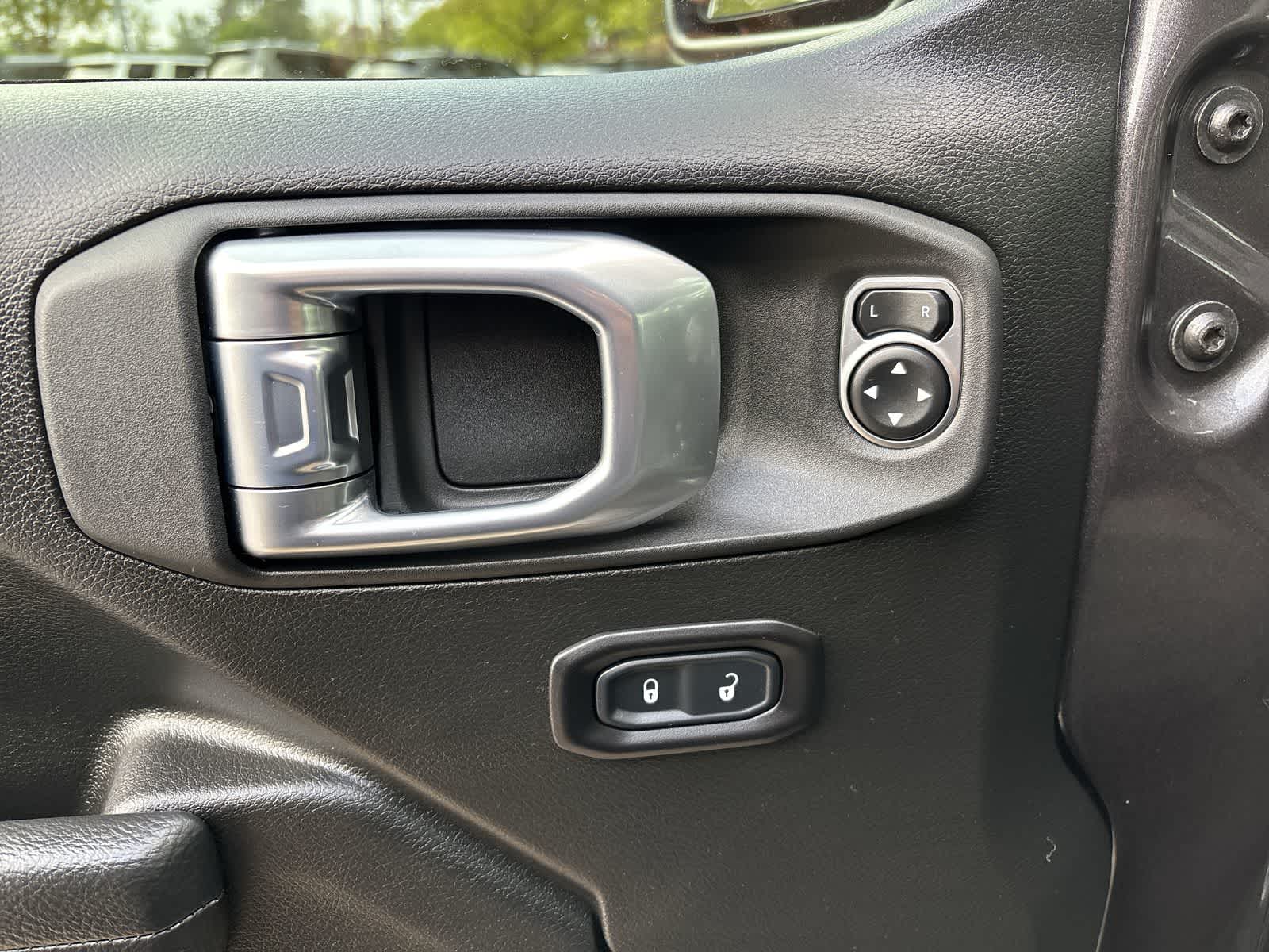 Thumbnail: 2026 Jeep Wrangler - 10