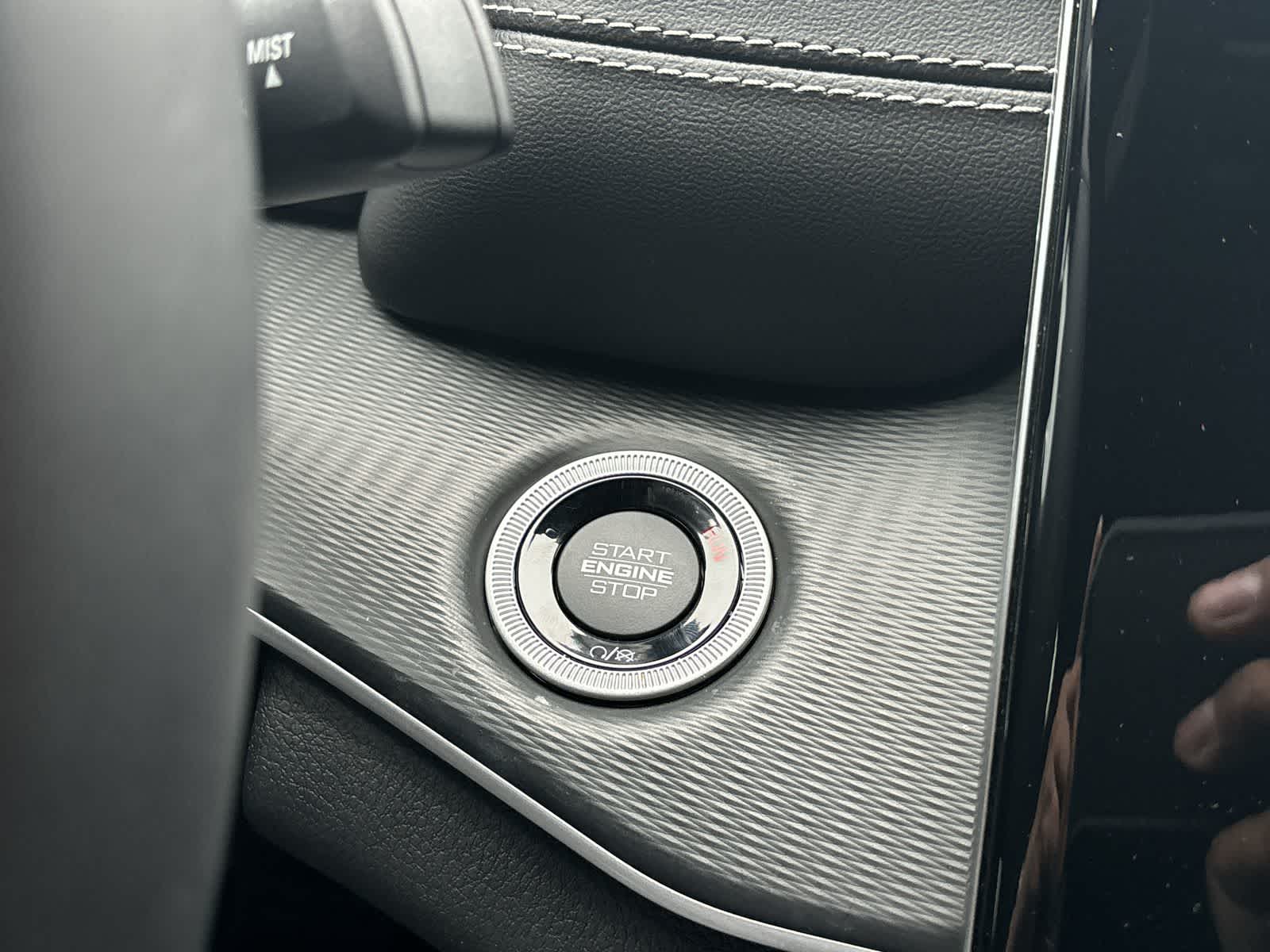 Thumbnail: 2023 Jeep Grand Cherokee - 17