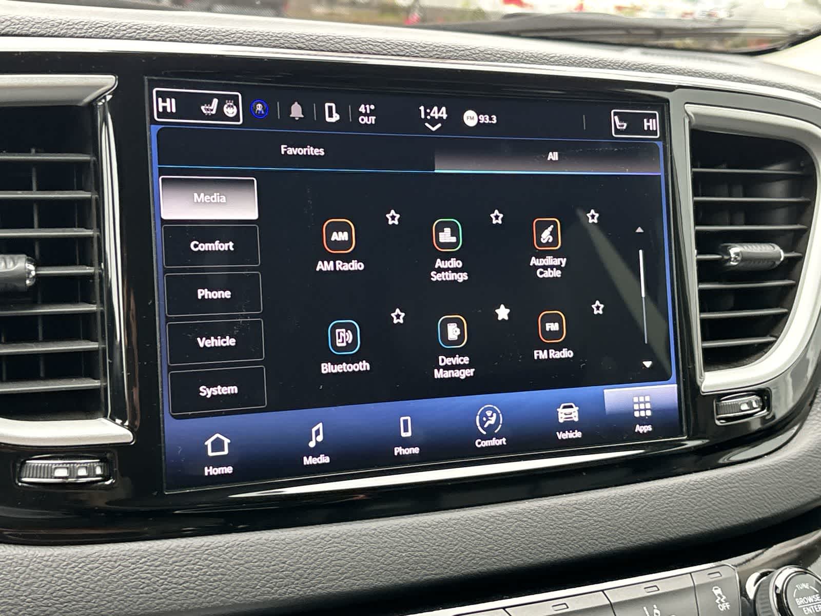 Thumbnail: 2024 Chrysler Pacifica - 20