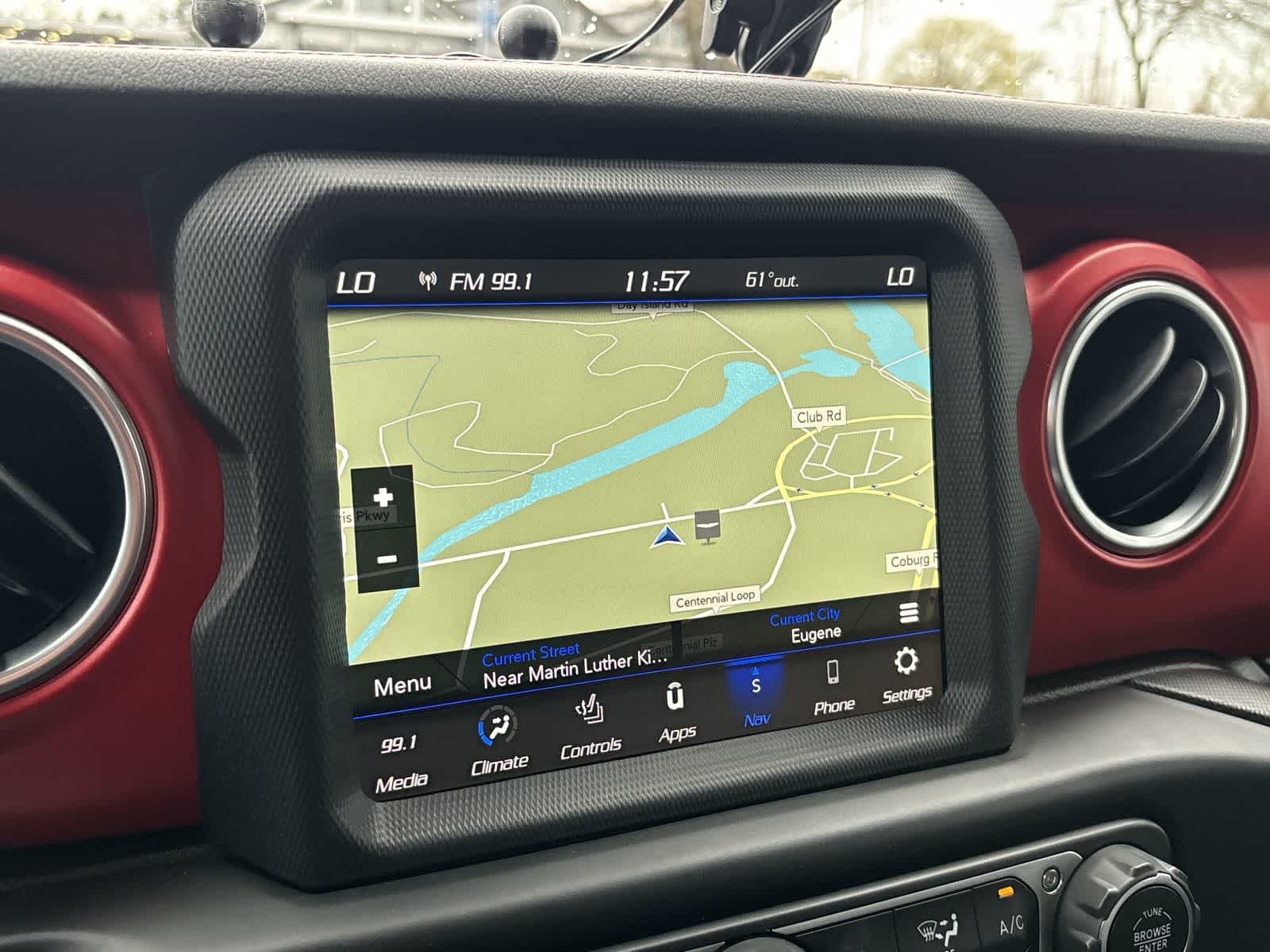 Thumbnail: 2020 Jeep Gladiator - 22