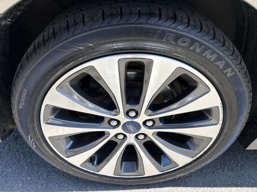 Used 2019 Ford Fusion SE Sedan