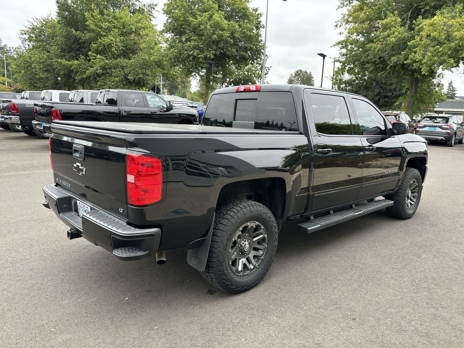 Thumbnail: 2018 Chevrolet Silverado 1500 - 6