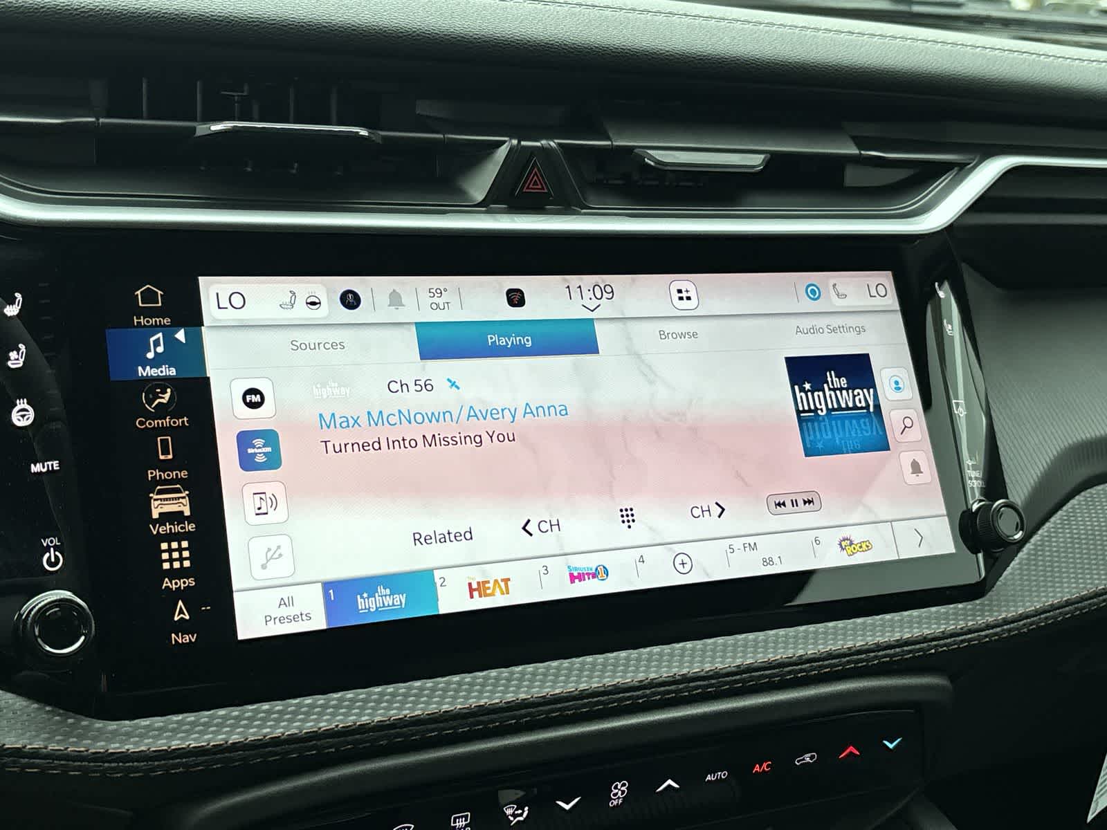 Thumbnail: 2026 Jeep Cherokee - 15