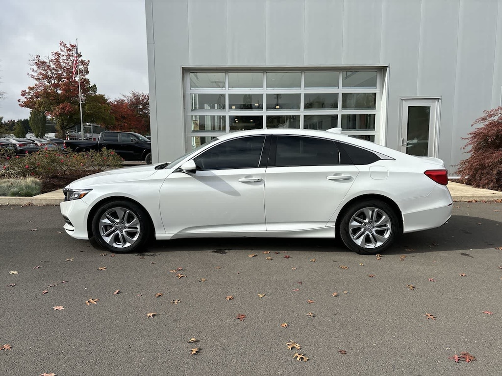 Used 2019 Honda Accord LX Sedan
