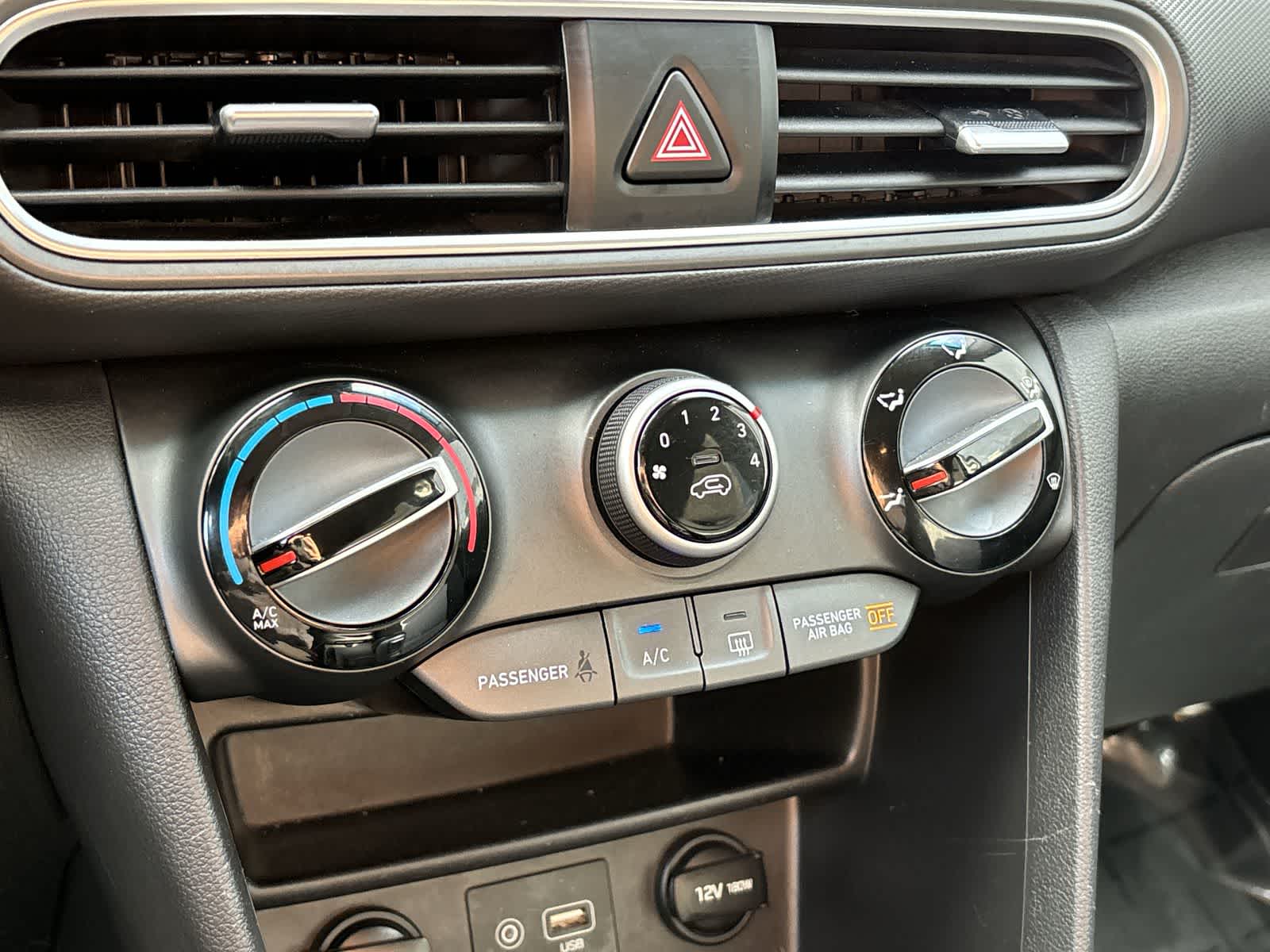 Thumbnail: 2021 Hyundai Kona - 23