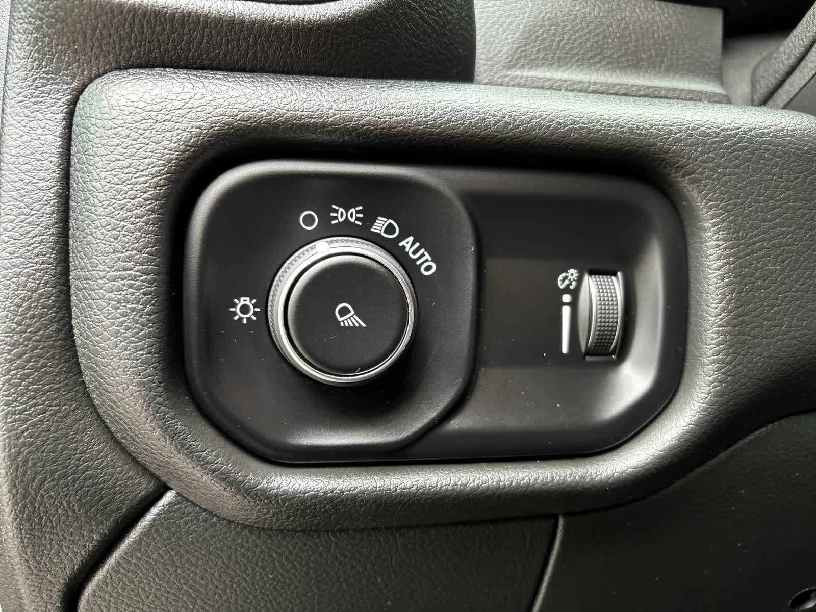 Thumbnail: 2022 RAM 3500 - 9