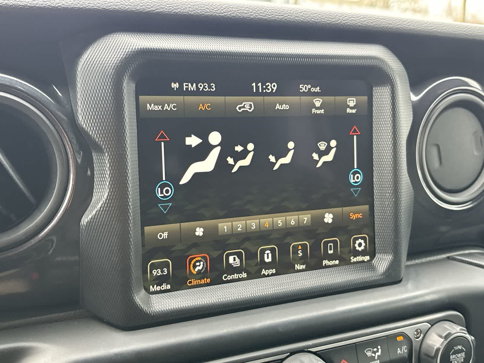 Thumbnail: 2023 Jeep Wrangler - 17