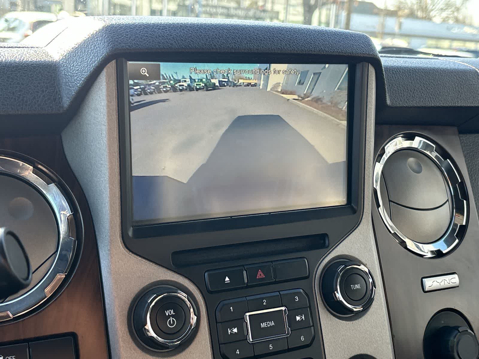 Thumbnail: 2016 Ford F-250 - 23