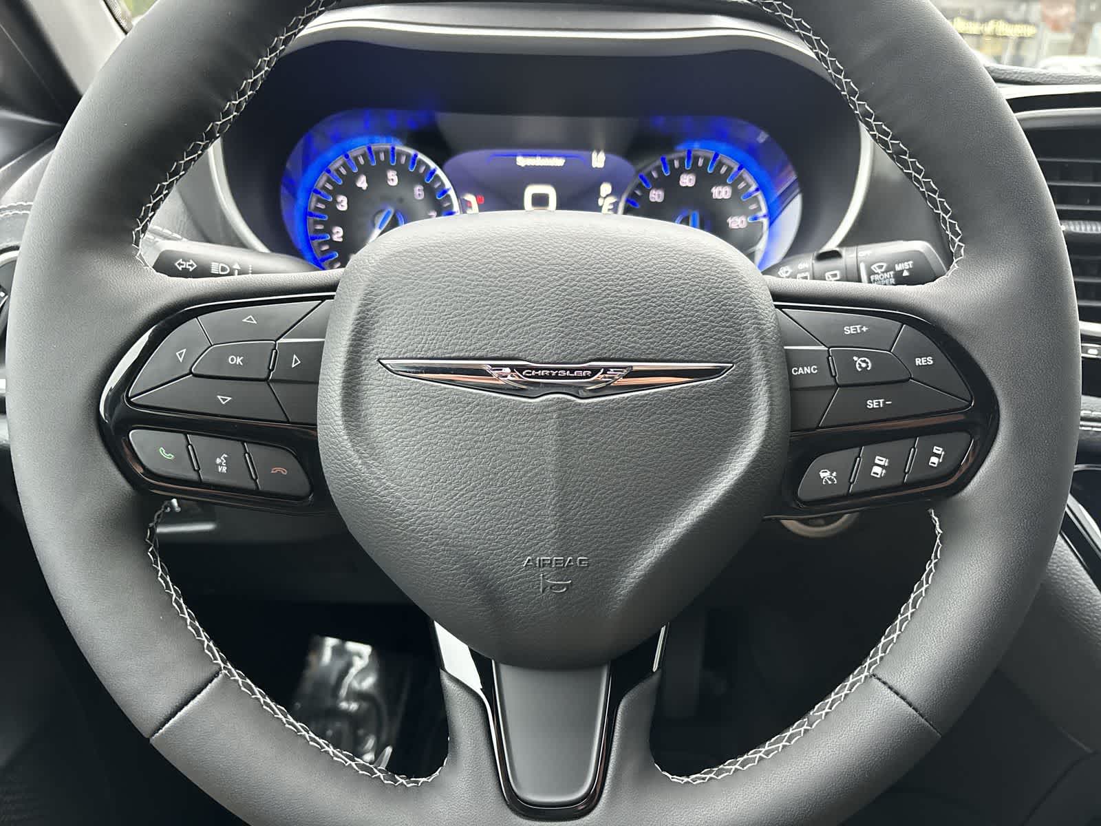 Thumbnail: 2026 Chrysler Pacifica - 14