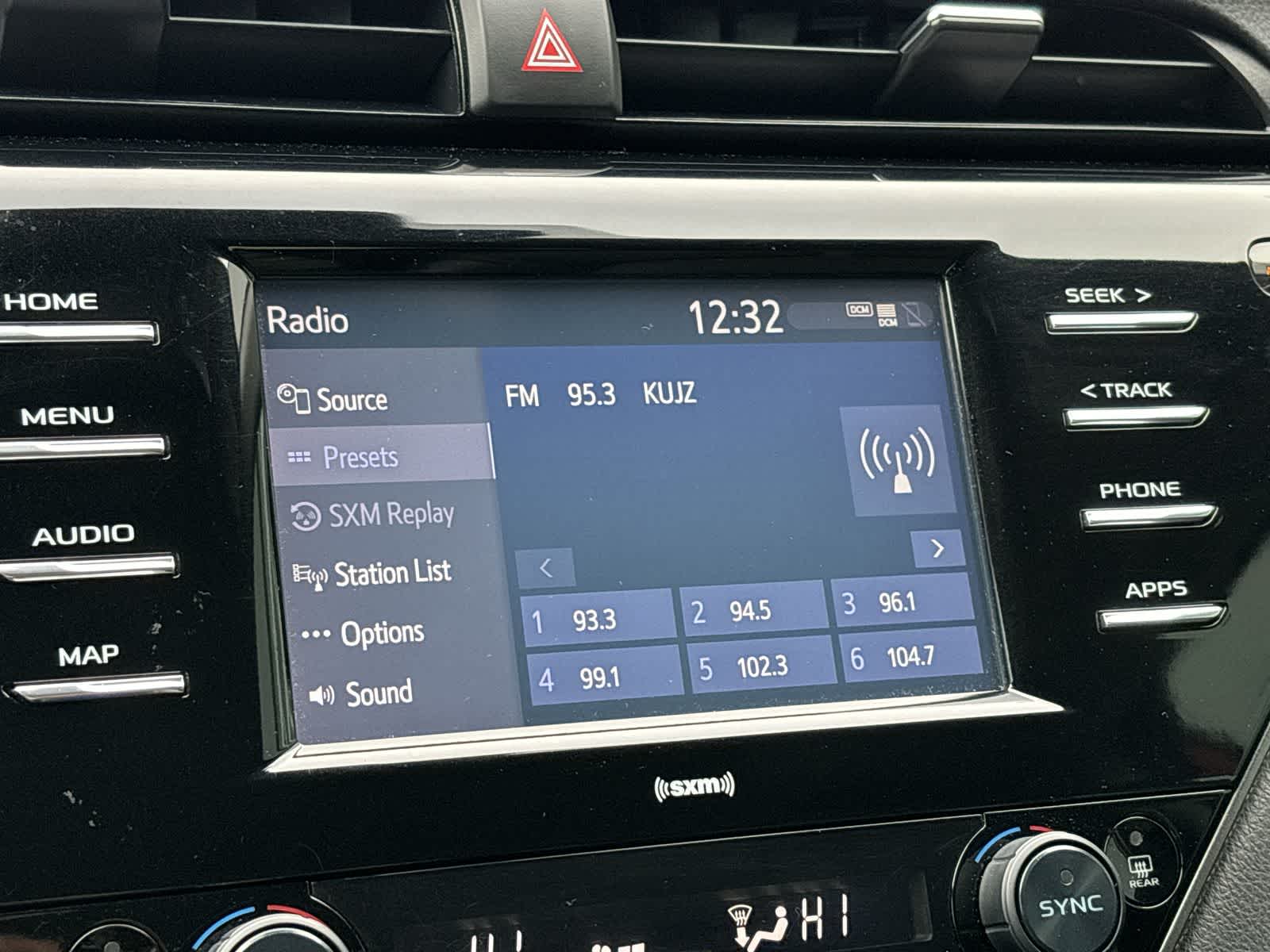 Thumbnail: 2020 Toyota Camry - 18