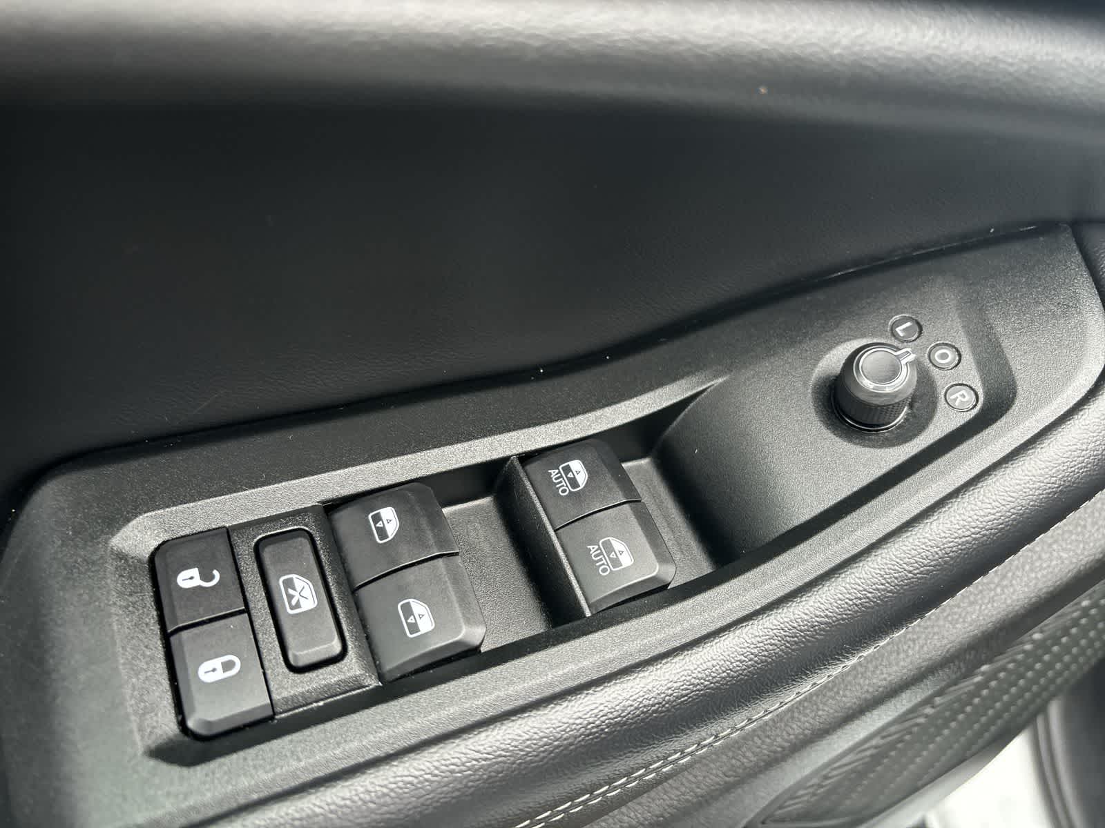 Thumbnail: 2024 Jeep Grand Cherokee L - 9