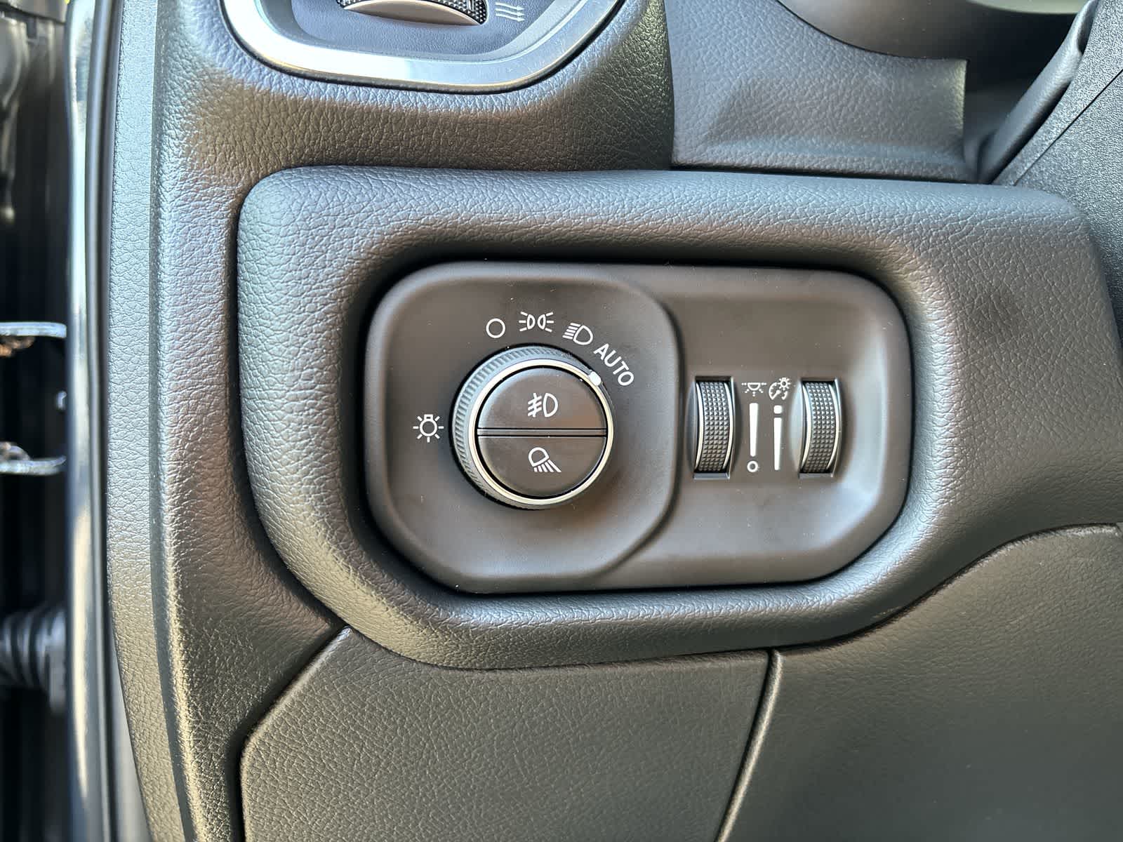 Thumbnail: 2026 RAM 3500 - 11