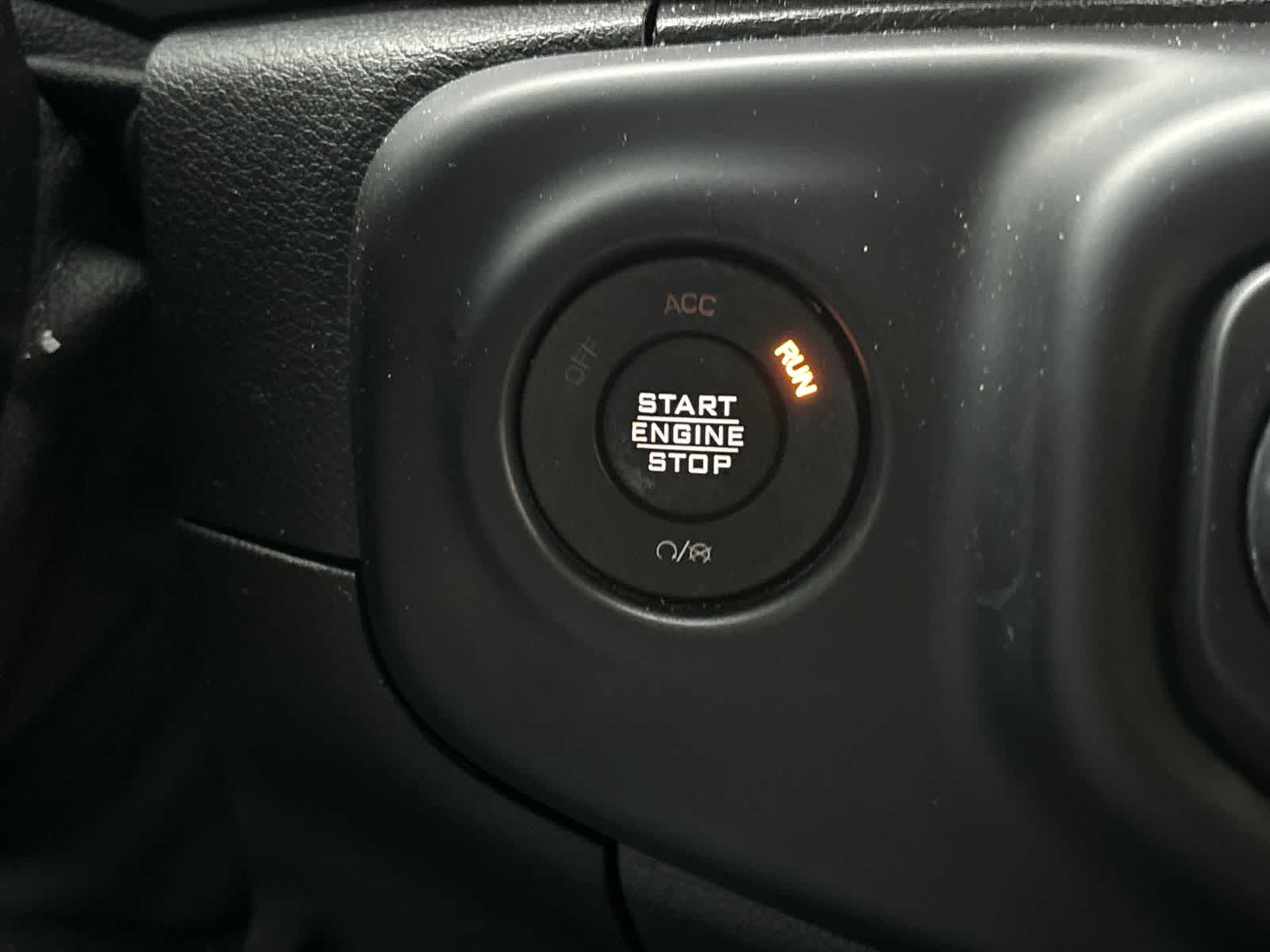 Thumbnail: 2021 Jeep Wrangler - 25