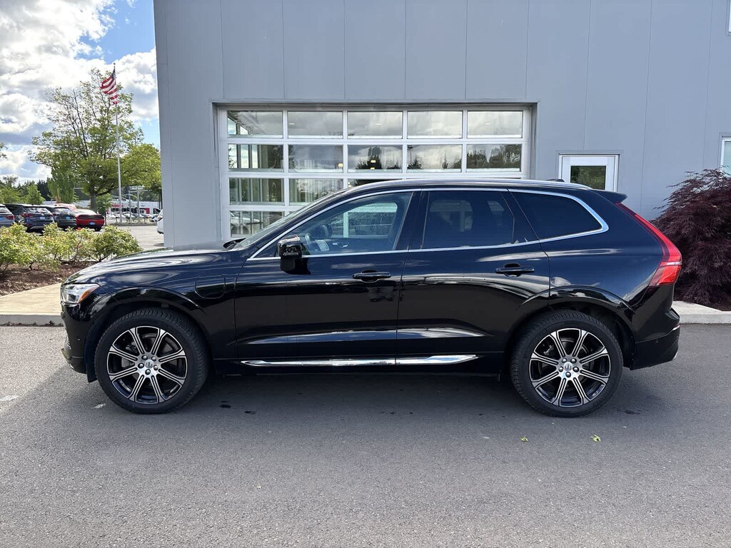 Used 2019 Volvo XC60 Hybrid T8 Inscription SUV