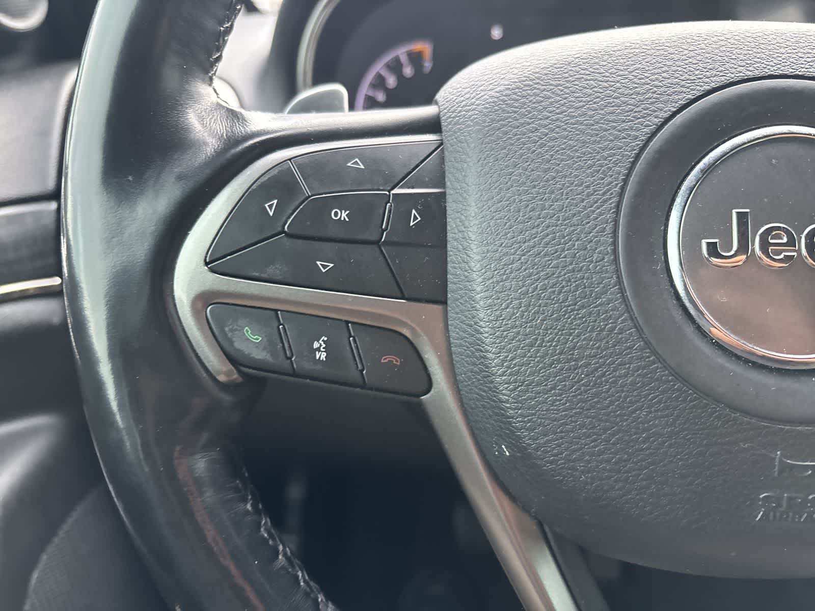 Thumbnail: 2020 Jeep Grand Cherokee - 8