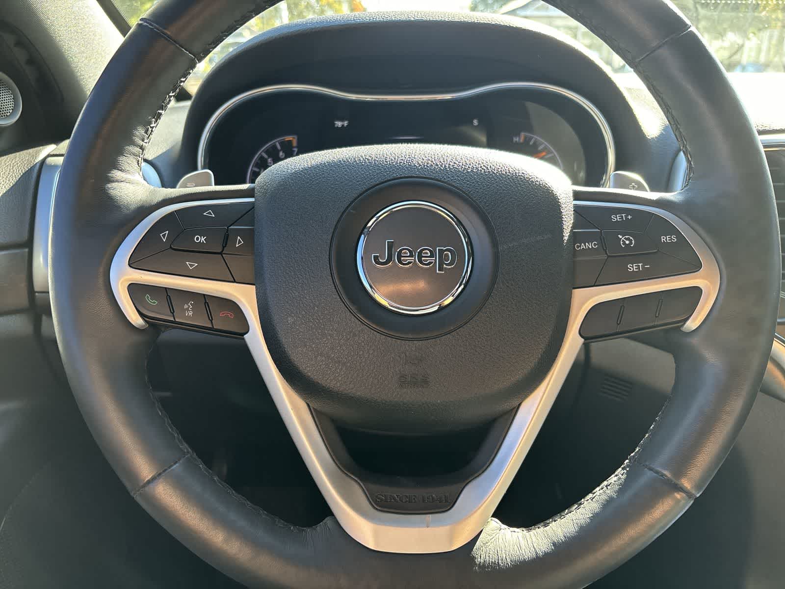Thumbnail: 2015 Jeep Grand Cherokee - 8