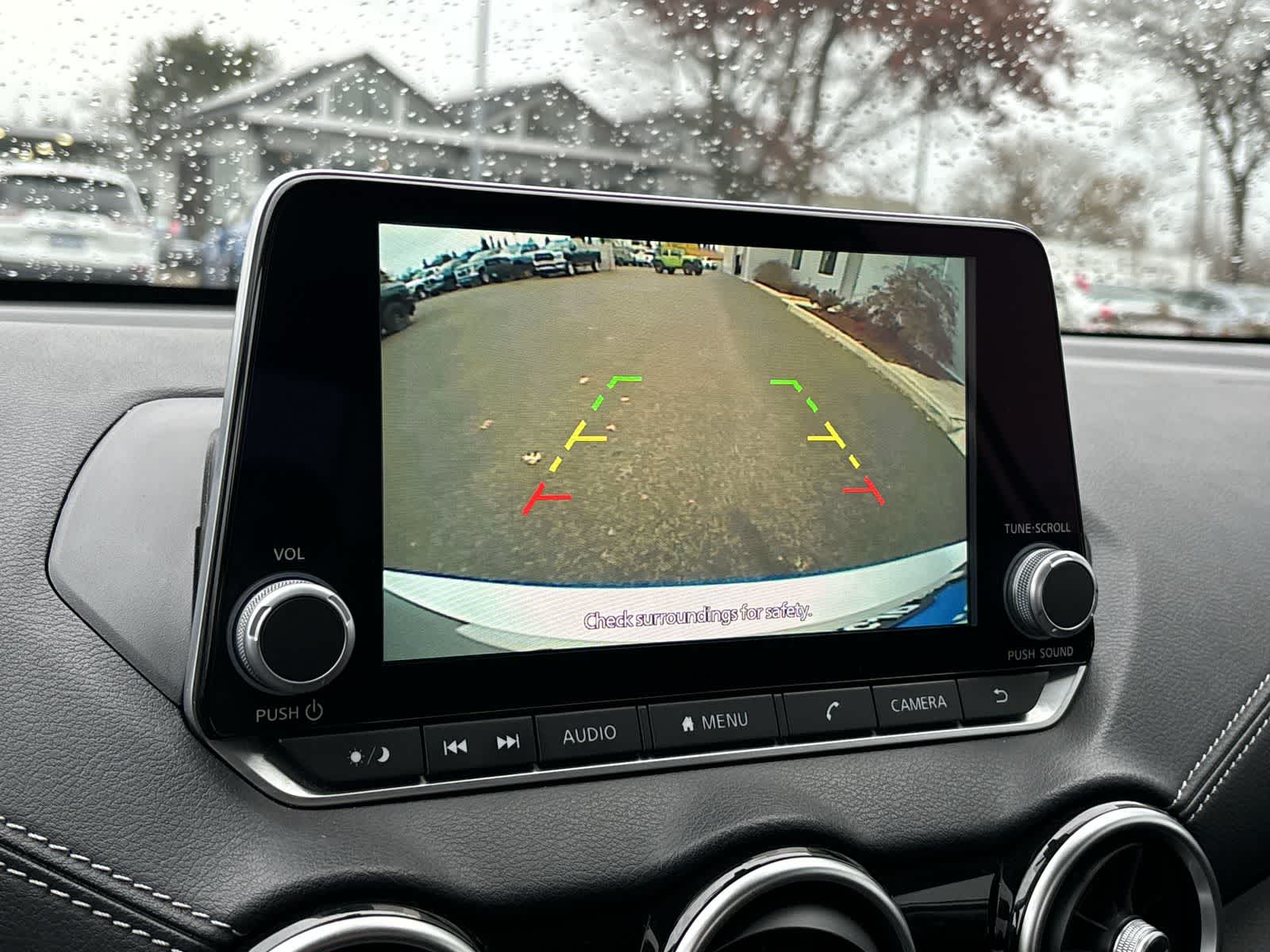 Thumbnail: 2023 Nissan Sentra - 22