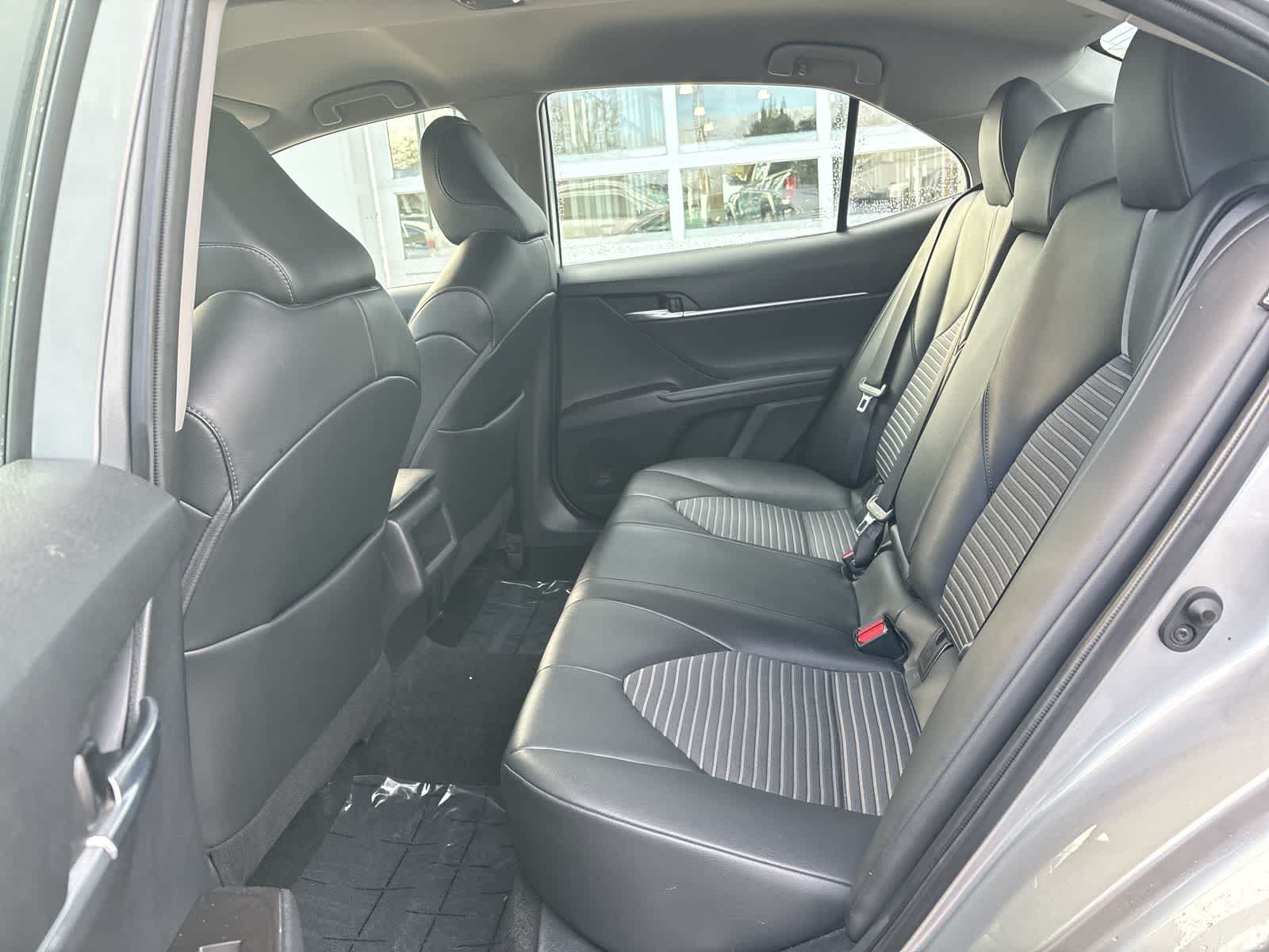 Thumbnail: 2022 Toyota Camry - 7