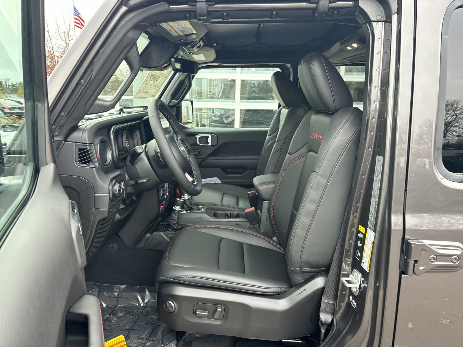 Thumbnail: 2026 Jeep Gladiator - 12